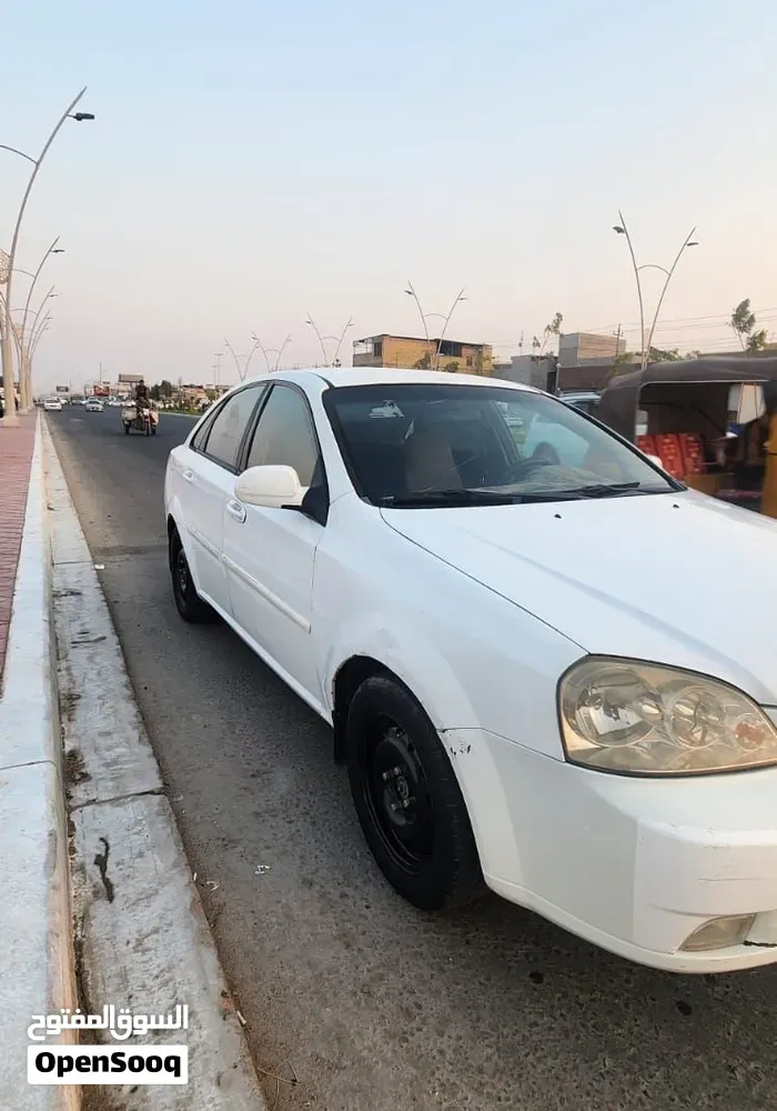 Chevrolet Optra 2011 photo 5