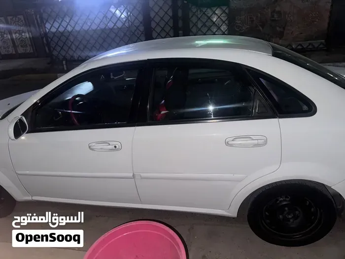 Chevrolet Optra 2011 photo 3