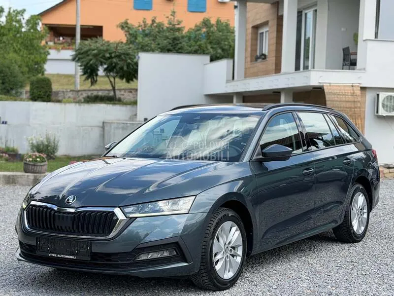 Skoda Octavia 2022 photo 3
