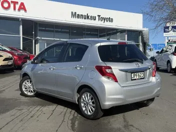 Toyota Yaris 2016 photo 5