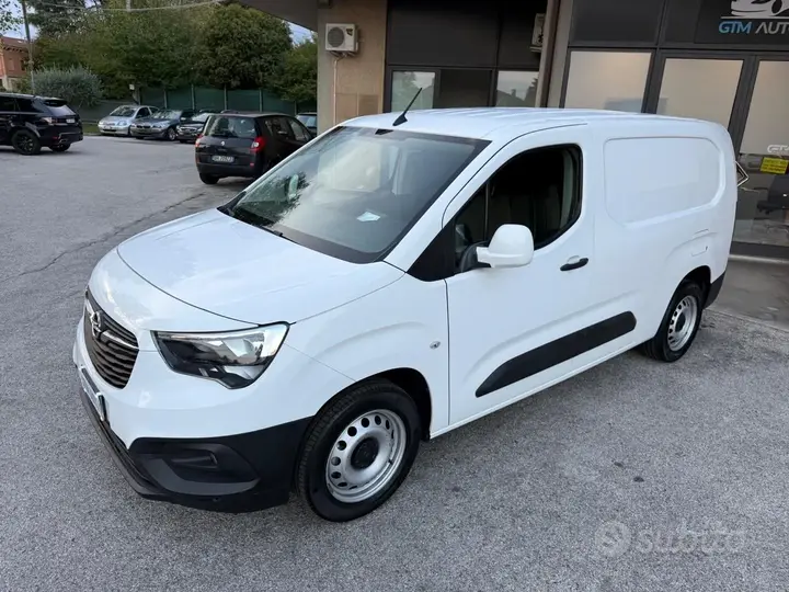 Opel Combo 2019 photo 2