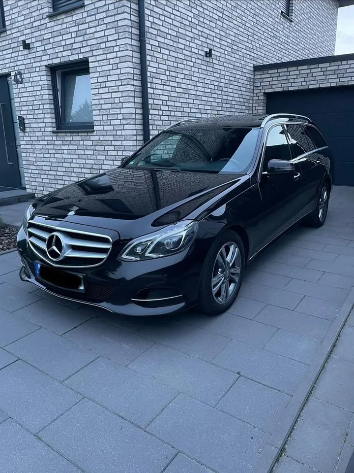 Mercedes-Benz E 220Cdi