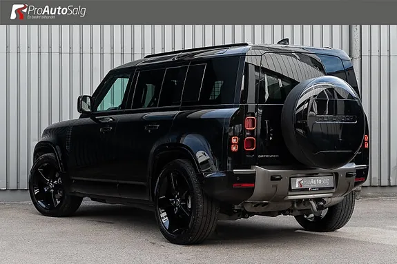 Land Rover Defender 110 2025 photo 3