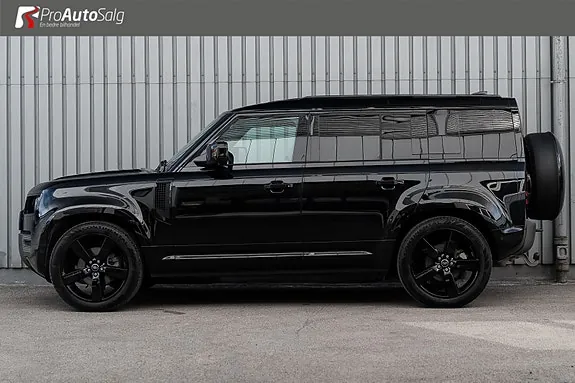 Land Rover Defender 110 2025 photo 2