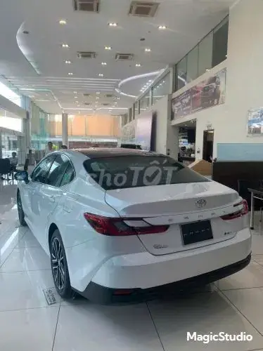 Toyota Camry 2026 photo 4