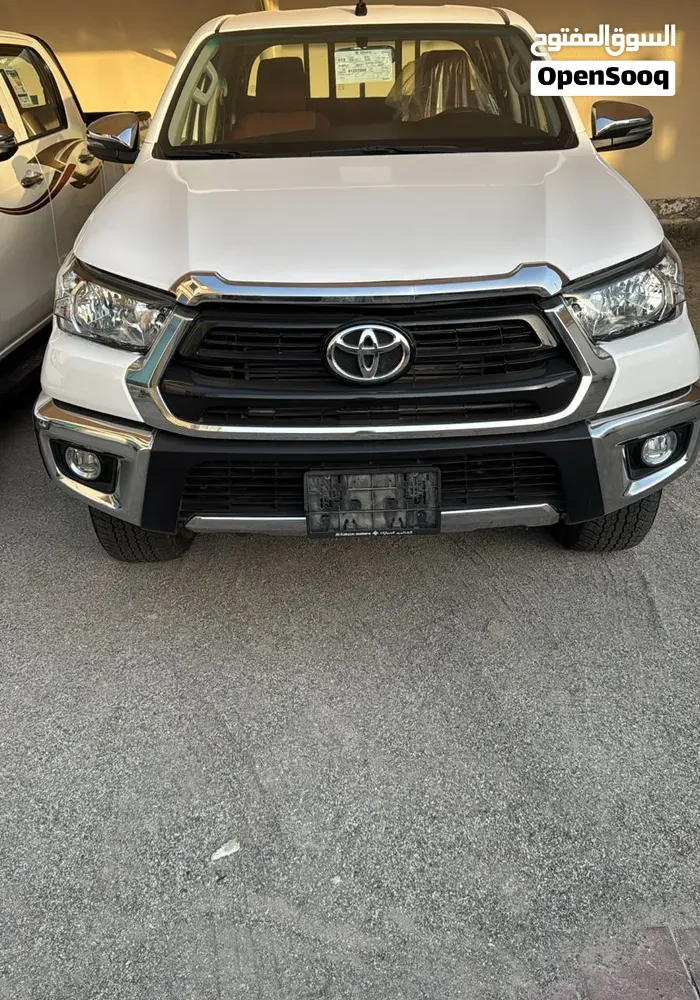Toyota Hilux 2025 photo 5