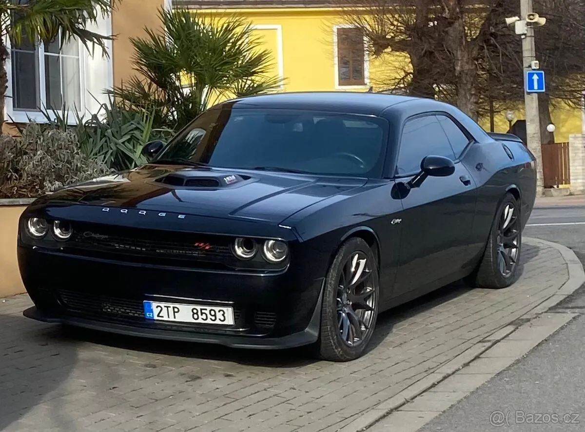 Dodge Challenger 2018 photo 3