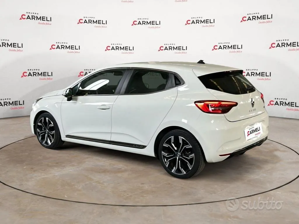 Renault Clio 2022 photo 3