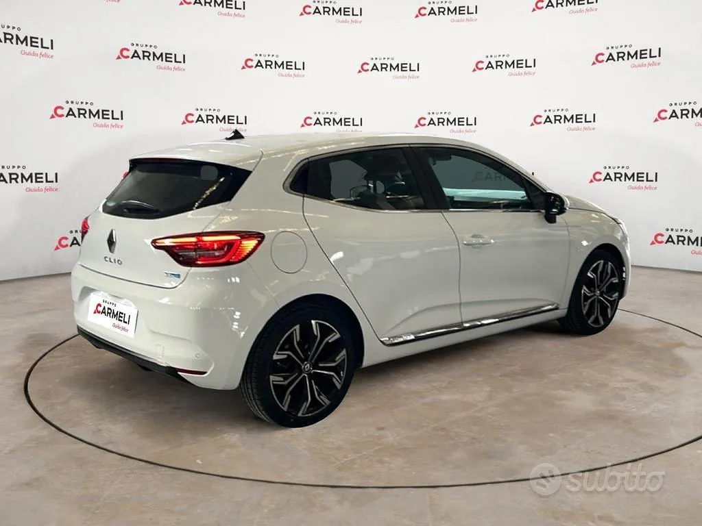 Renault Clio 2022 photo 4