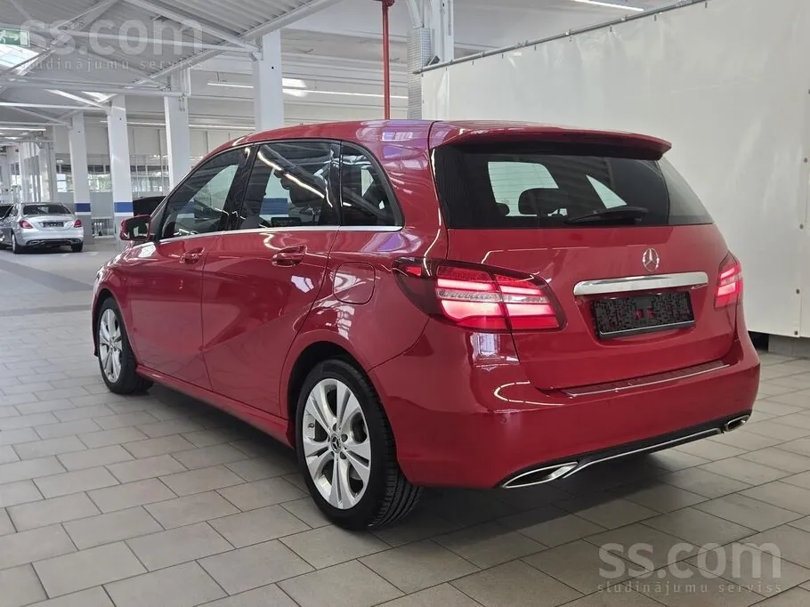 Mercedes-Benz B 220 Cdi 2017 photo 4