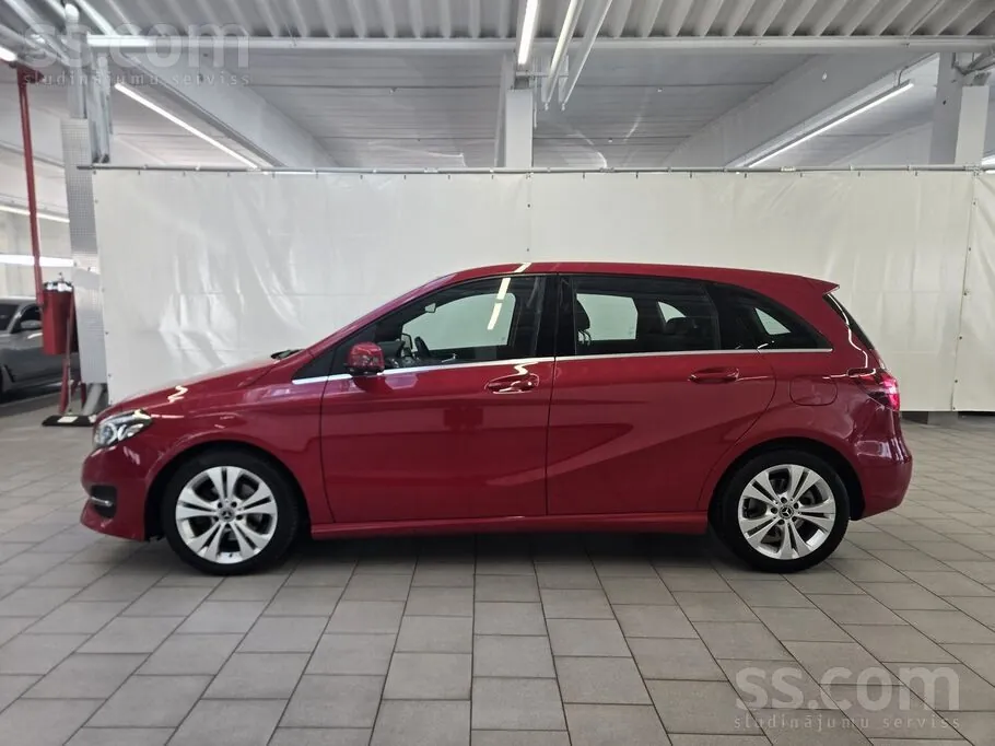 Mercedes-Benz B 220 Cdi 2017 photo 3