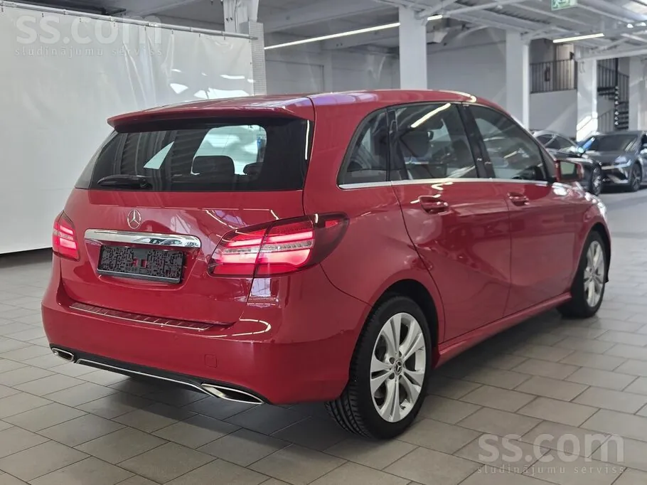 Mercedes-Benz B 220 Cdi 2017 photo 5