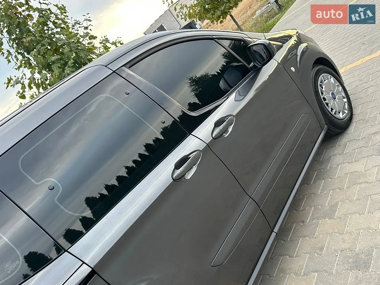Ford Tourneo Courier 2017 photo 5