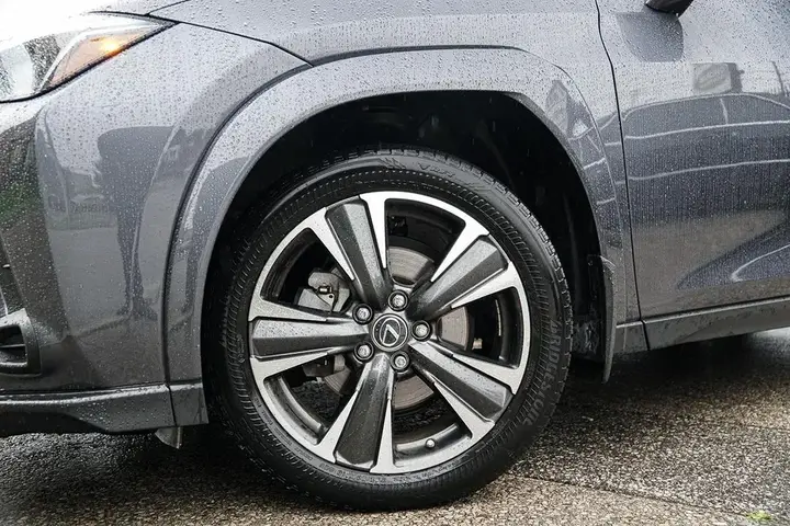 Lexus Ux 2024 photo 5