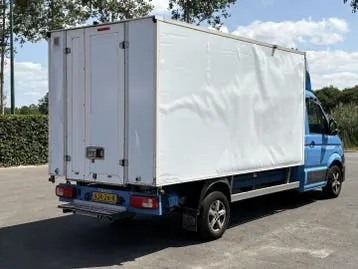 Volkswagen Crafter 2021 photo 2
