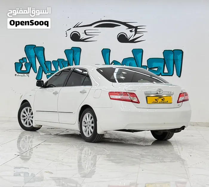 Toyota Camry 2011 photo 2