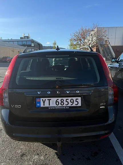 Volvo V50 2010 photo 4