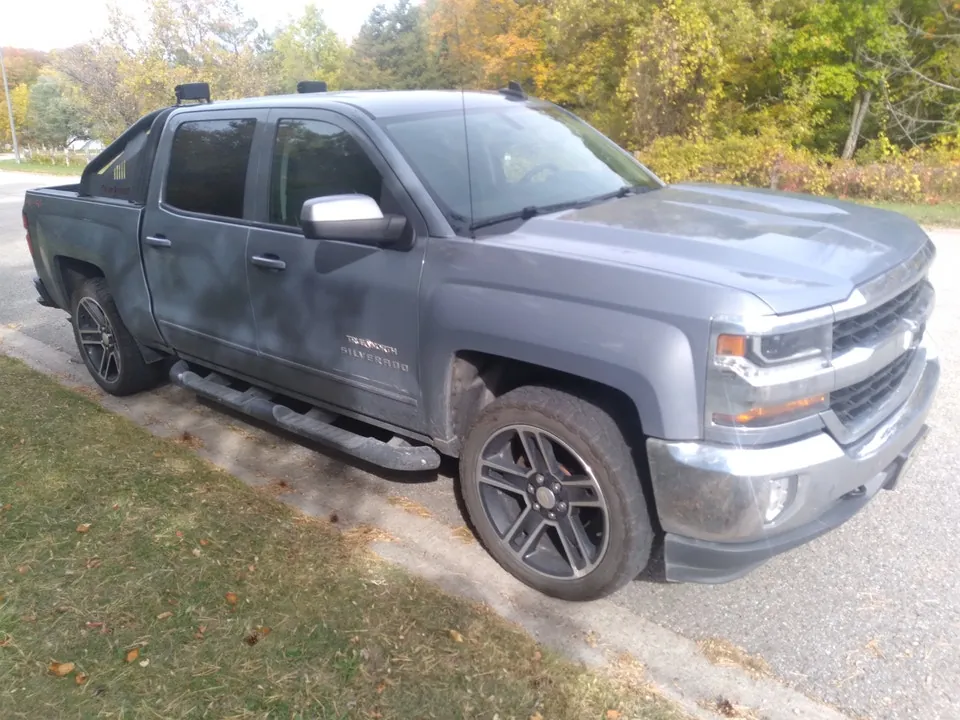 Chevrolet Silverado 1500 2016 photo 2