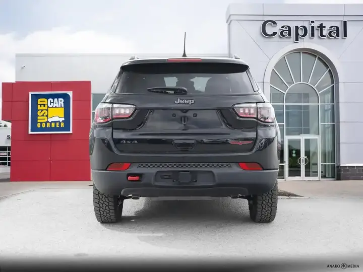 Jeep Compass 2026 photo 3