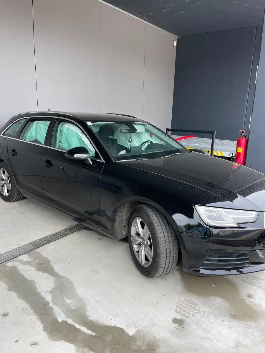 Audi A4 2016 photo 2