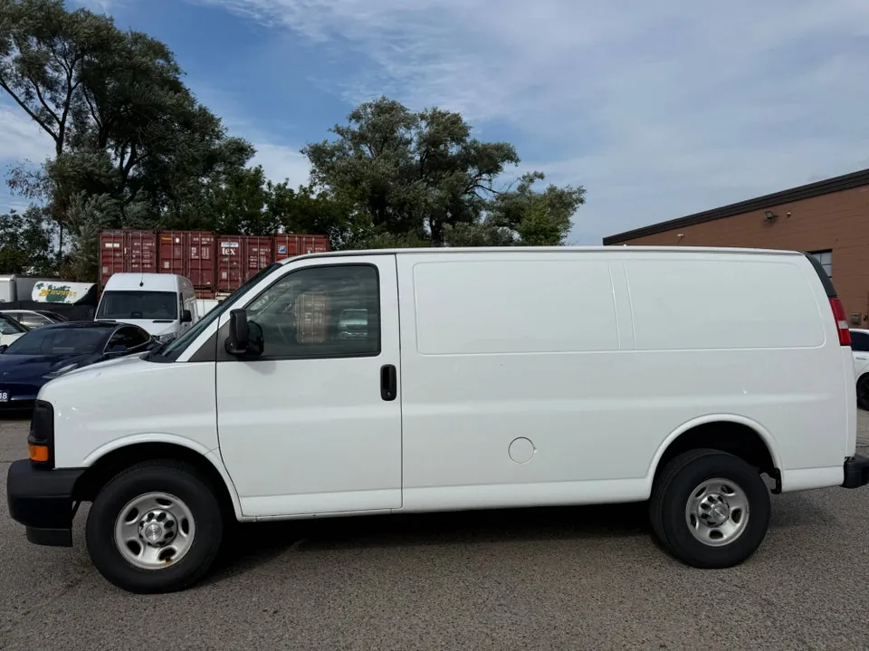 Chevrolet Express 2017 photo 3
