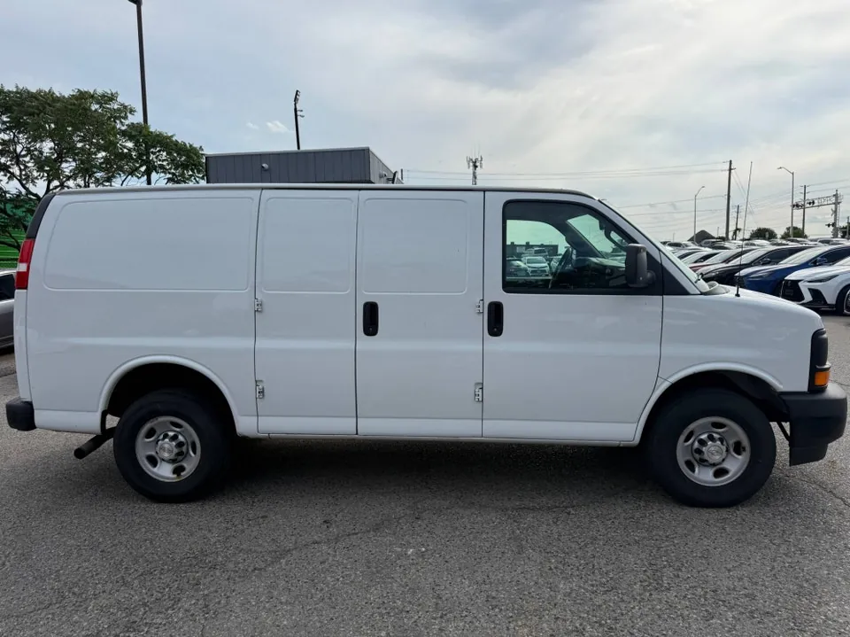 Chevrolet Express 2017 photo 4