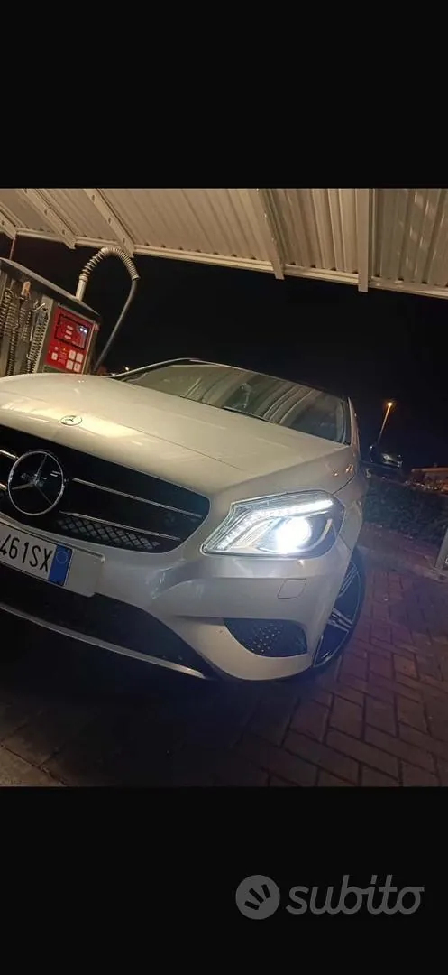 Mercedes-Benz A 2015 photo 3