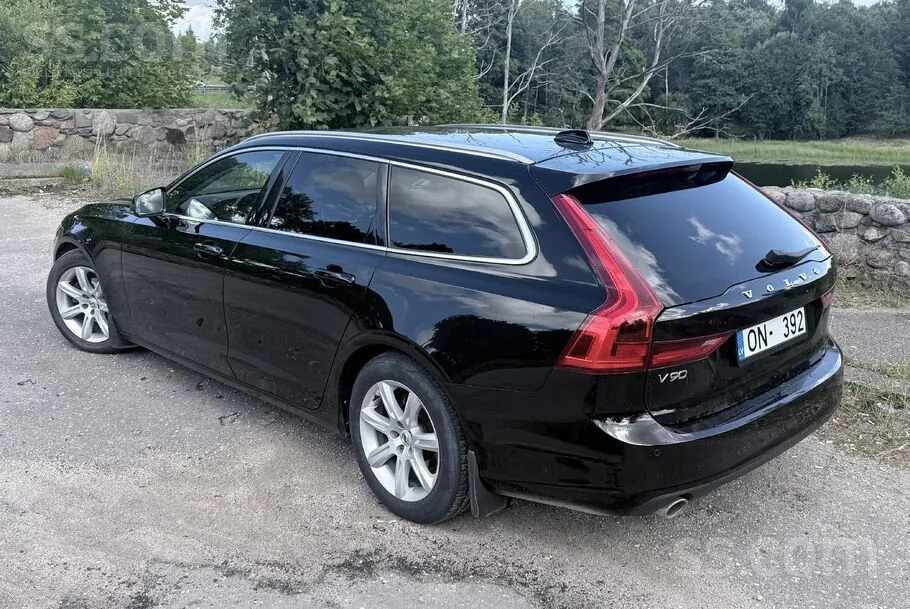 Volvo V90 2017 photo 2