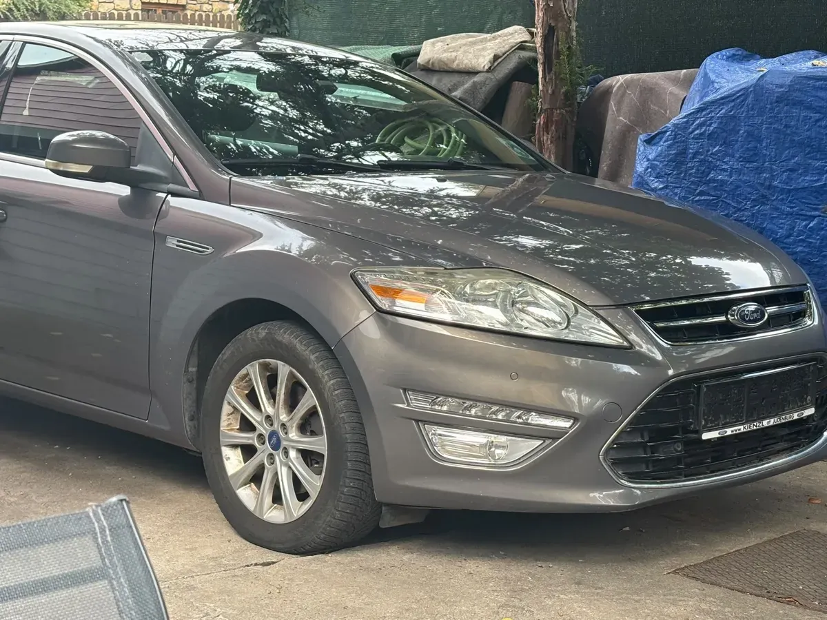Ford Mondeo 2012 photo 3