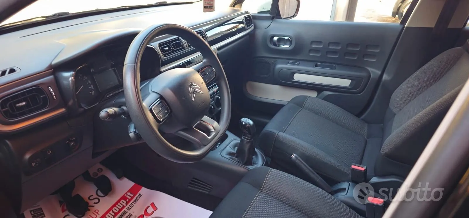 Citroen C3 2023 photo 3