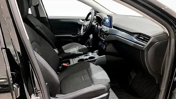 Ford Focus 2022 photo 3