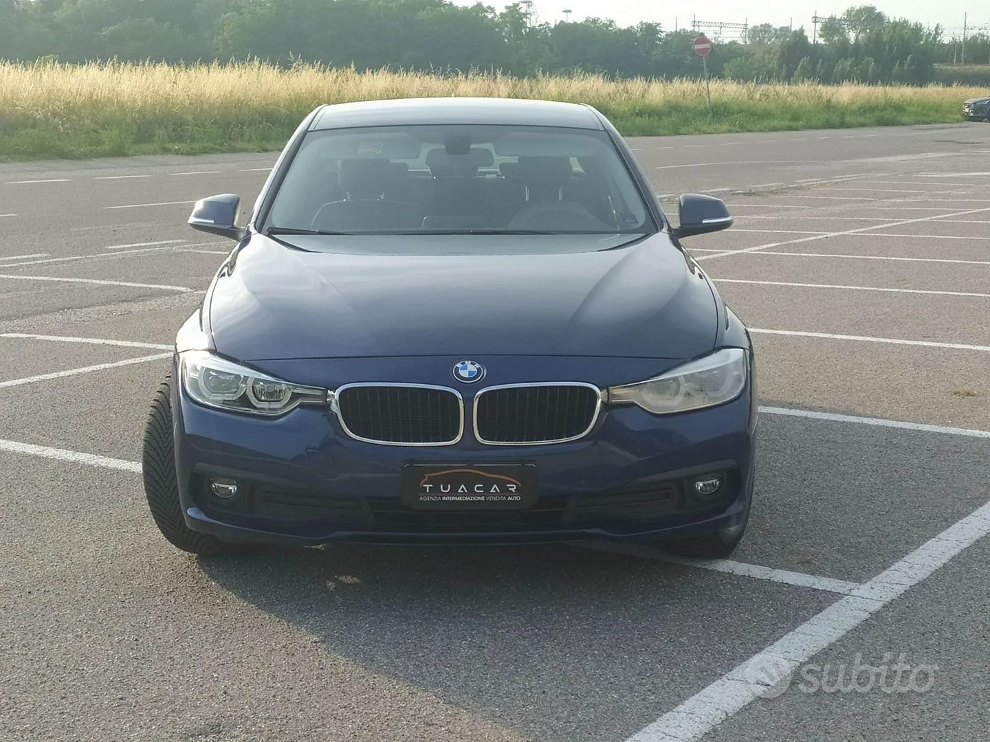 BMW 3 Series 2018 photo 2