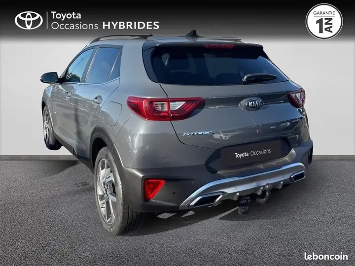 Kia Stonic 2021 photo 2