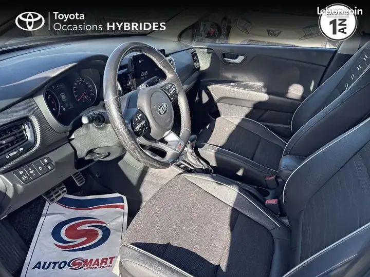 Kia Stonic 2021 photo 3