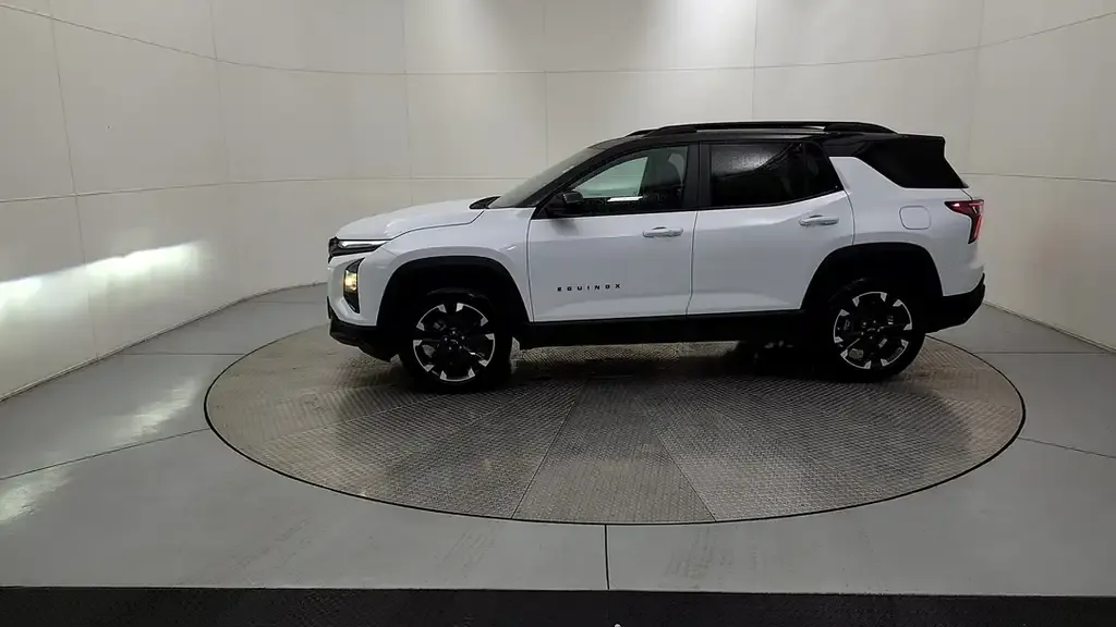 Chevrolet Equinox 2027 photo 5