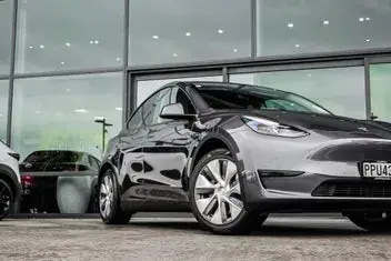 Tesla Model Y 2022 photo 5
