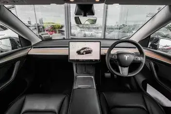 Tesla Model Y 2022 photo 3
