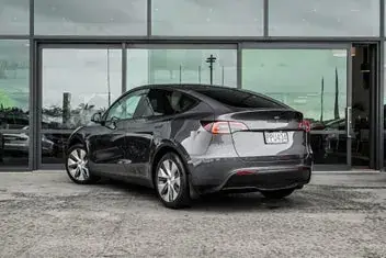 Tesla Model Y 2022 photo 4