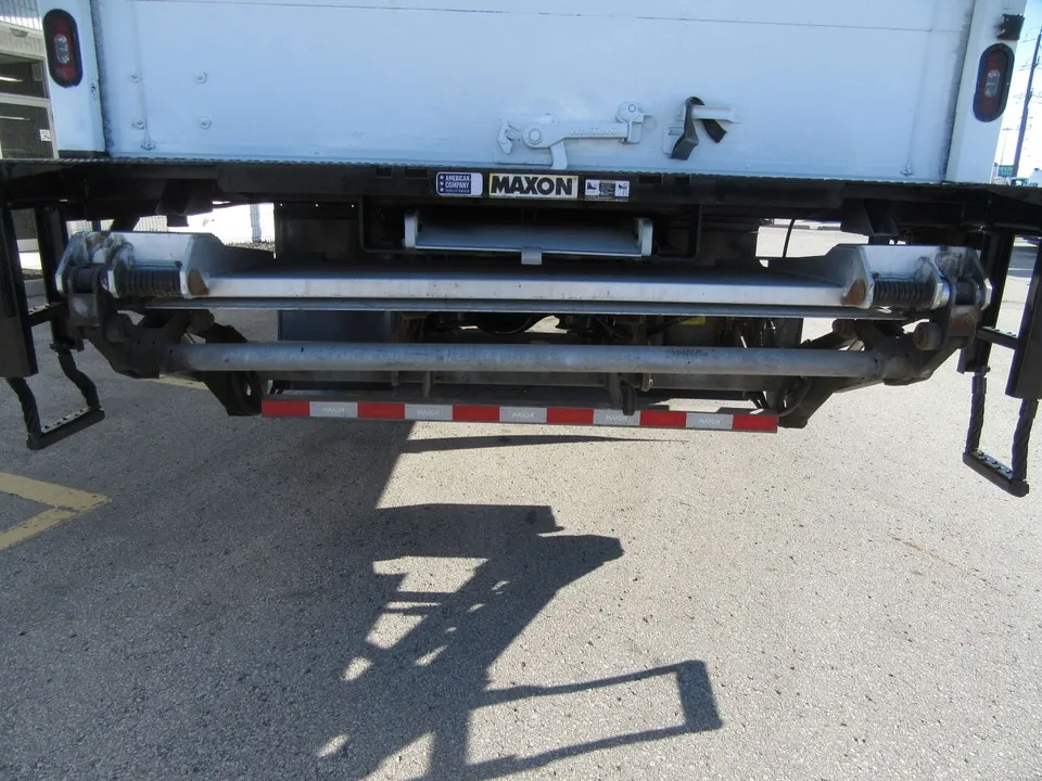 Freightliner M2106 2018 photo 5