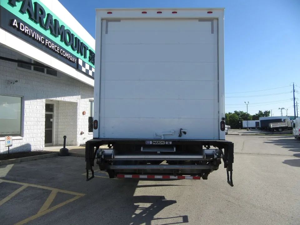 Freightliner M2106 2018 photo 4