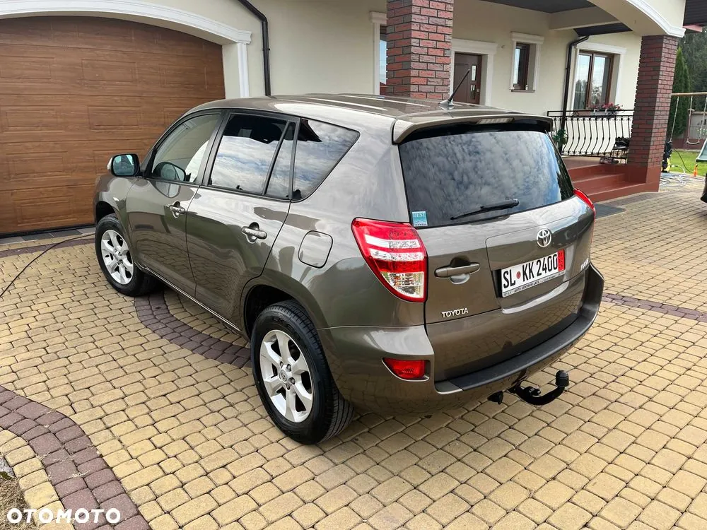 Toyota Rav4 2011 photo 3