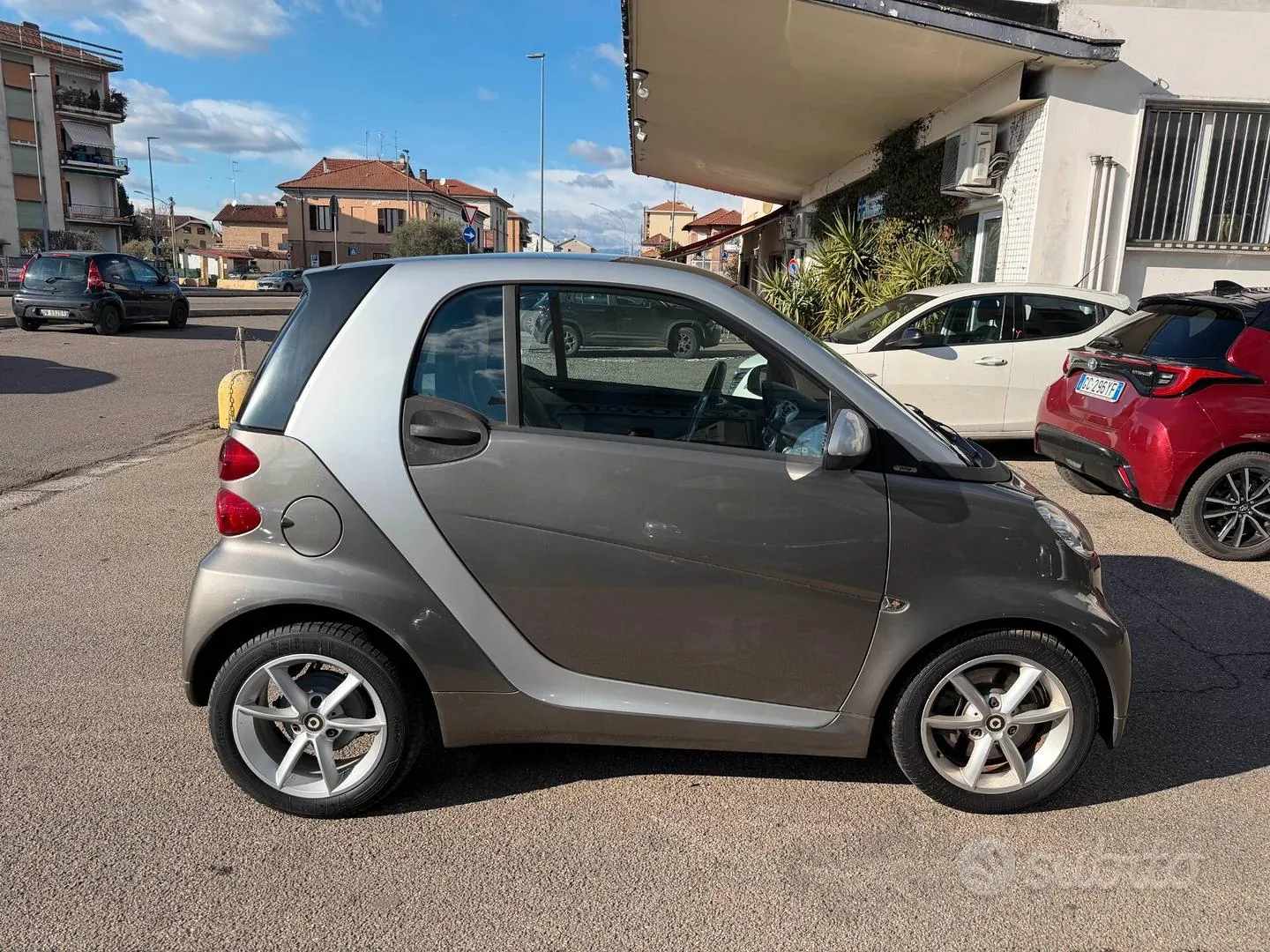 Smart Fortwo 2011 photo 3