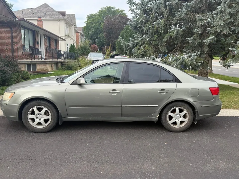 Hyundai Sonata 2010 photo 3