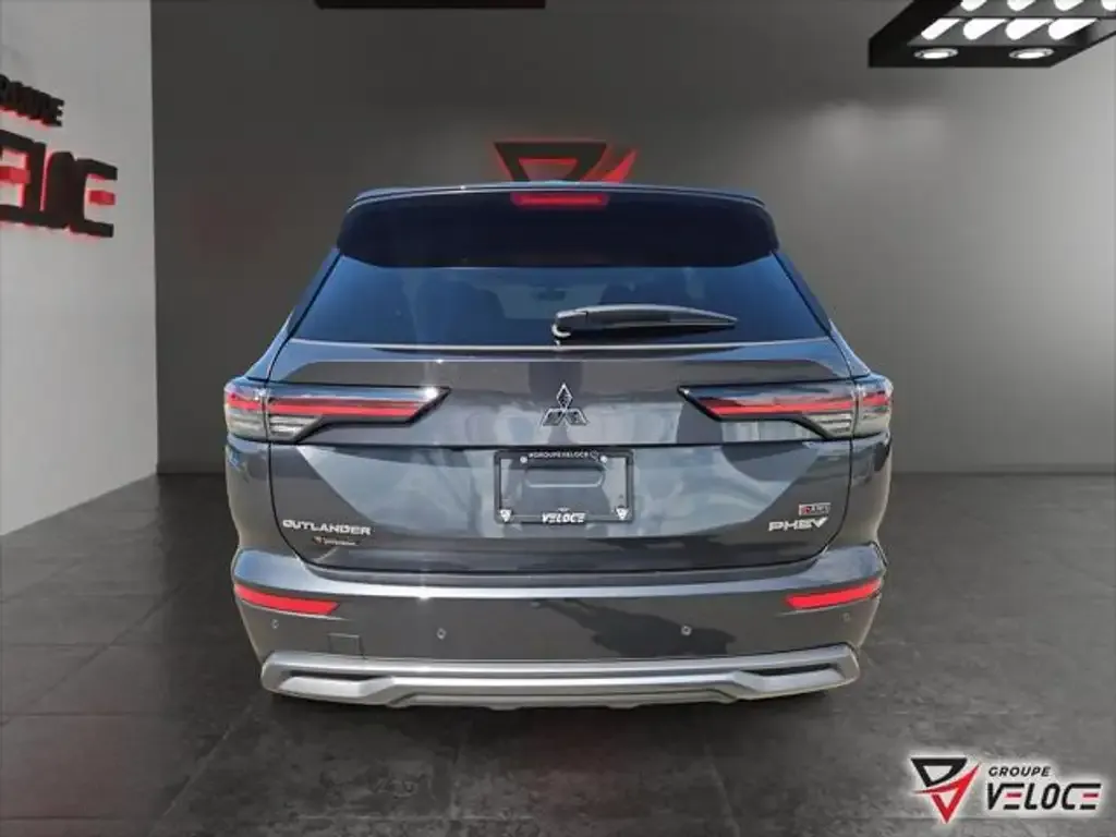 Mitsubishi Outlander 2026 photo 5