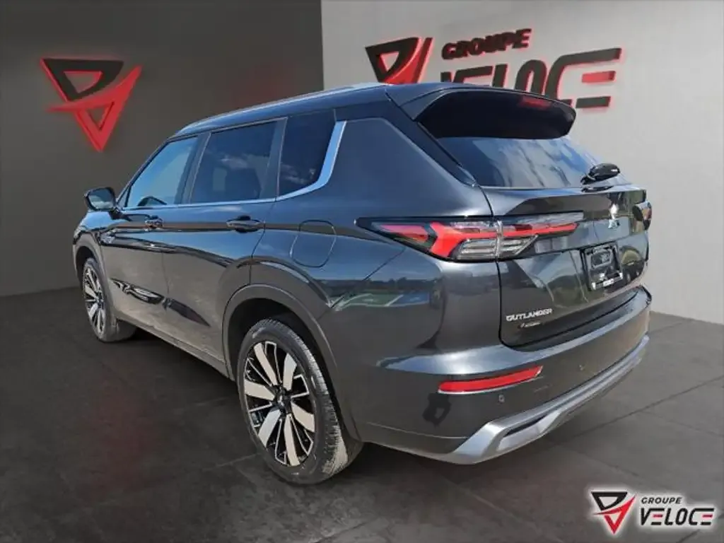 Mitsubishi Outlander 2026 photo 4