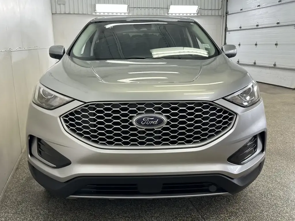 Ford Edge 2024 photo 2