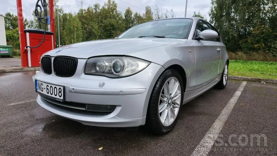 BMW 118 2008 photo 3