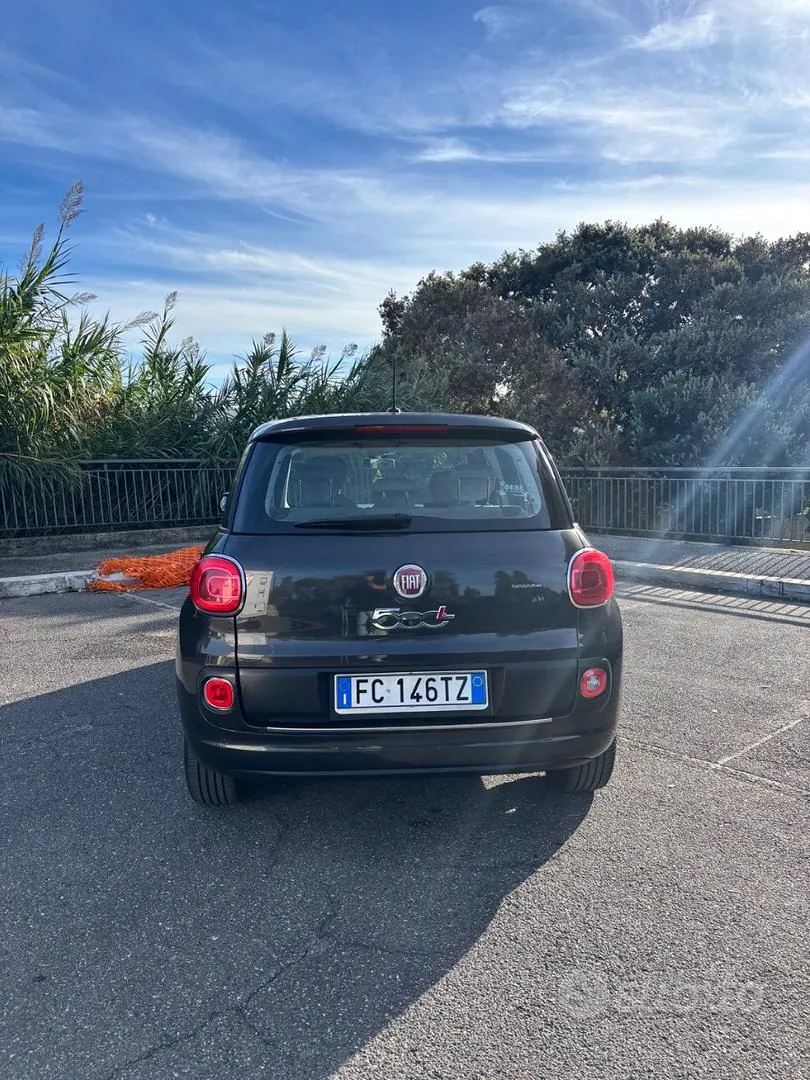 Fiat 500L 2016 photo 2