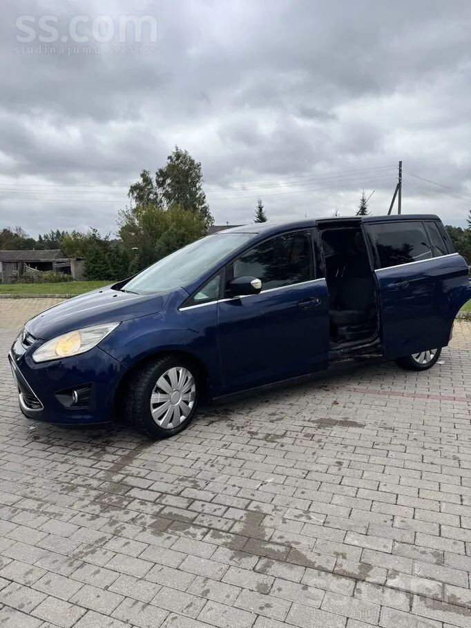 Ford C-Max 2011 photo 3