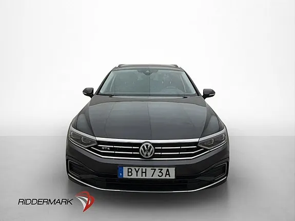 Volkswagen Passat 2020 photo 2